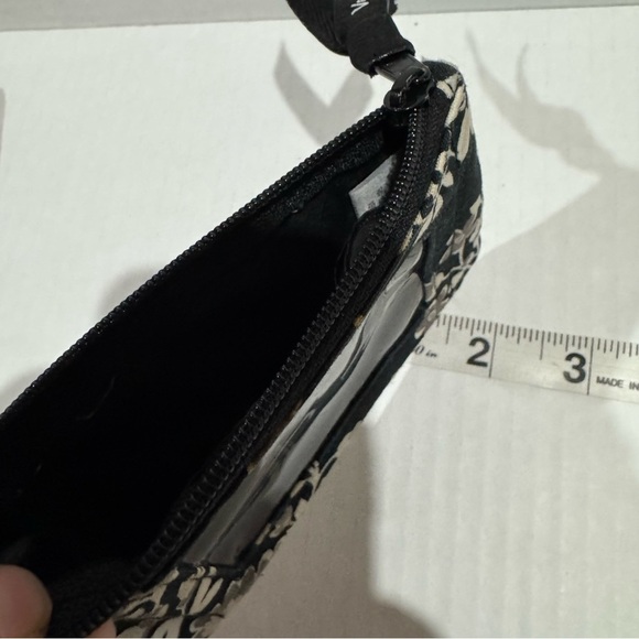 Vera Bradley Women's Zip ID Case (Chandelier Noir) - Picture 6 of 6